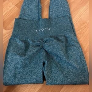 NVGTN - Small Blue Scrunch Leggings